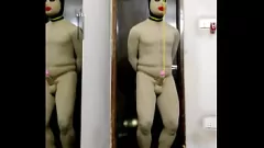 Jouer Zentai Clad Femdom guida BDSM Penis Bondage Passell in House of Gord