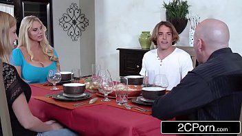 play Sex cu fete mari si mature ce fac sex dupa cina
