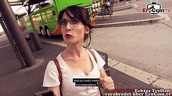 Reproduzir Casting sexual com uma estudante morena