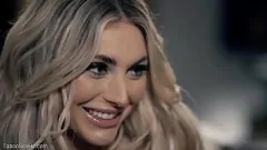 Afspelen Cuckold vrouw vangt vals spelende vriendje die een grote milf neukt